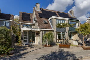 Mozartstraat 94 BARENDRECHT Mozartstraat 94 BARENDRECHT